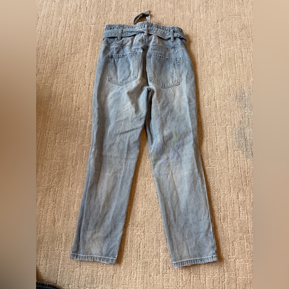 Vervet Distressed, Belted Blue Jeans for Women - Picture 3 of 7